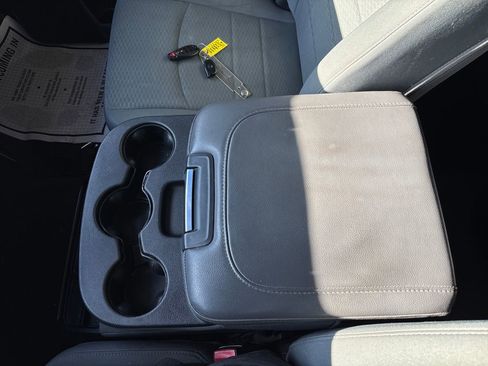 Used 2015 RAM 1500 Express image 29