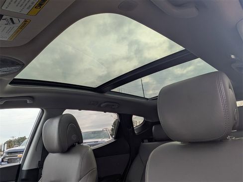 Used 2014 Hyundai Santa Fe Sport w/ Technology Package 04 image 19