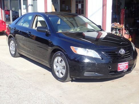 Used 2007 Toyota Camry CE FWD image 19