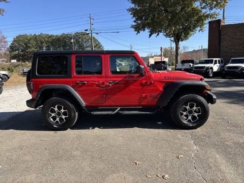 Used 2022 Jeep Wrangler Unlimited Rubicon w/ LED Lighting Group image 4