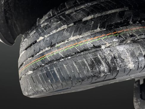 New 2025 Nissan Versa SV w/ Trunk Package image 30