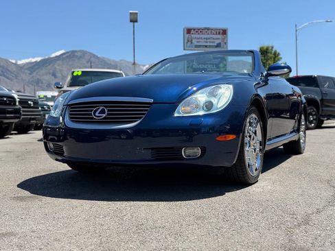 Used 2005 Lexus SC 430 Convertible RWD image 4