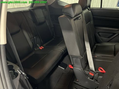 Used 2020 Volkswagen Atlas SEL AWD/4WD image 16