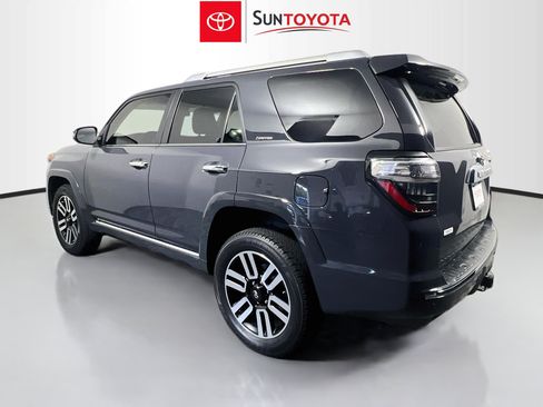 Used 2024 Toyota 4Runner Limited AWD/4WD image 6