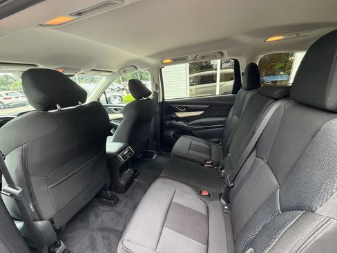 Used 2022 Subaru Ascent Premium AWD/4WD image 16