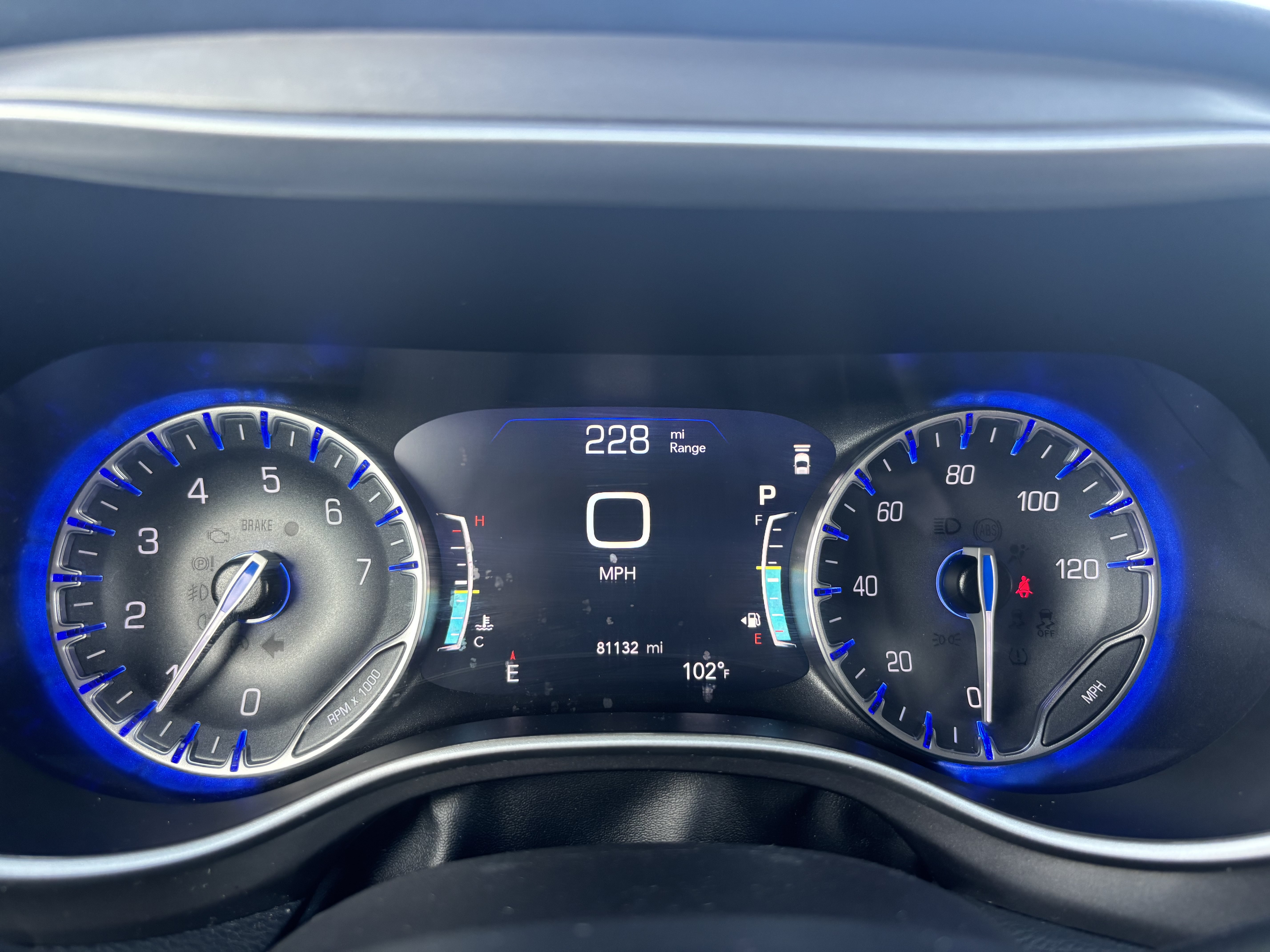Used 2023 Chrysler Pacifica Touring-L FWD image 23