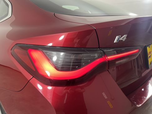 Used 2025 BMW i4 xDrive40i w/ Premium Package image 26