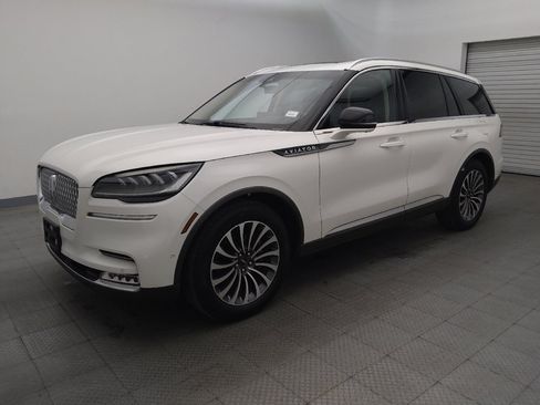 Used 2021 Lincoln Aviator Reserve w/ Equipment Group 201A RWD image 2