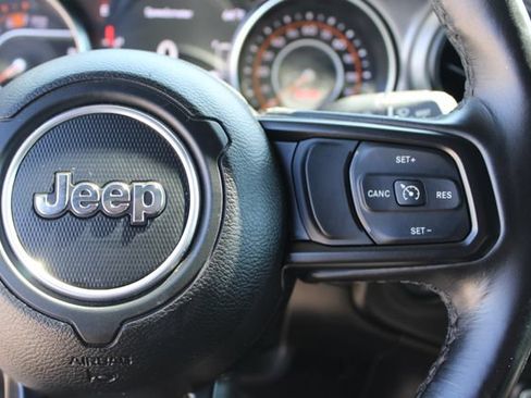 Used 2023 Jeep Wrangler Sport AWD/4WD image 18