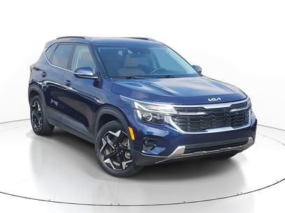 Used 2024 Kia Seltos EX