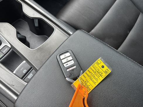 Used 2019 Honda Accord Sport image 29