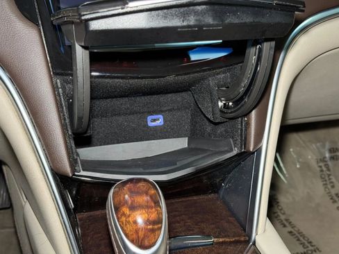 Used 2013 Cadillac XTS Luxury image 42