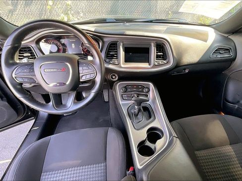 Used 2022 Dodge Challenger GT w/ Blacktop Package AWD/4WD image 16