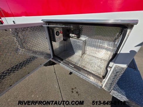 Used 2001 Ford F350 4x4 Regular Cab DRW Super Duty image 27