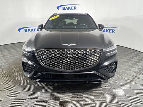 Used 2022 Genesis GV70 2.5T w/ Sport Prestige Package AWD/4WD image 3