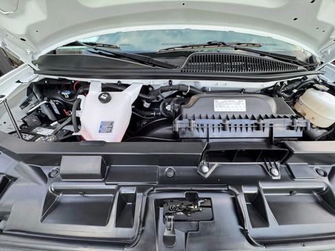 Used 2025 Chevrolet Express 2500 Extended w/ Communications Package image 34