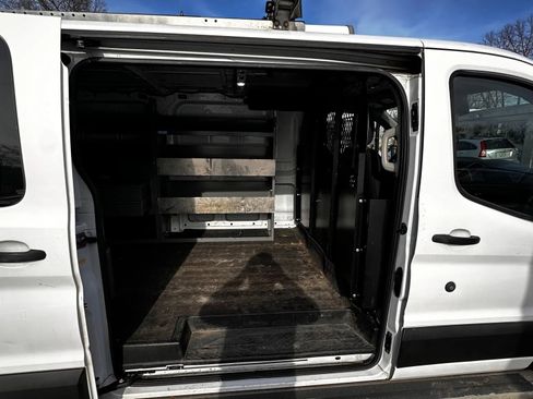 Used 2019 Ford Transit 250 130 Low Roof w/ Exterior Upgrade Package image 24