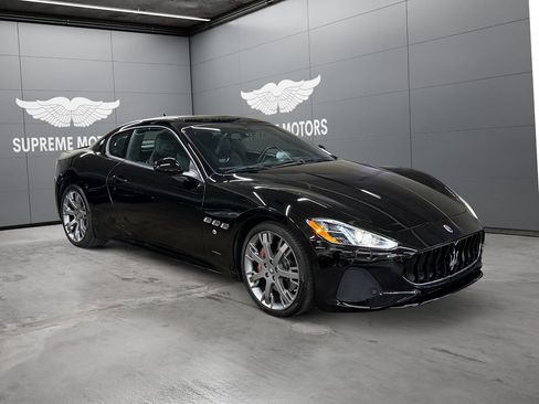 Used 2018 Maserati GranTurismo MC RWD image 3