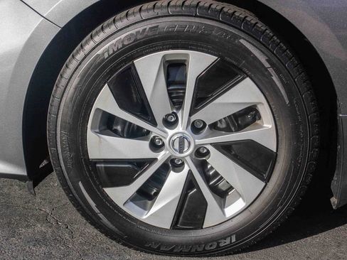 Certified 2022 Nissan Altima 2.5 S image 11