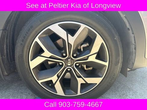 Used 2020 Kia Sportage EX w/ EX Technology Package FWD image 9