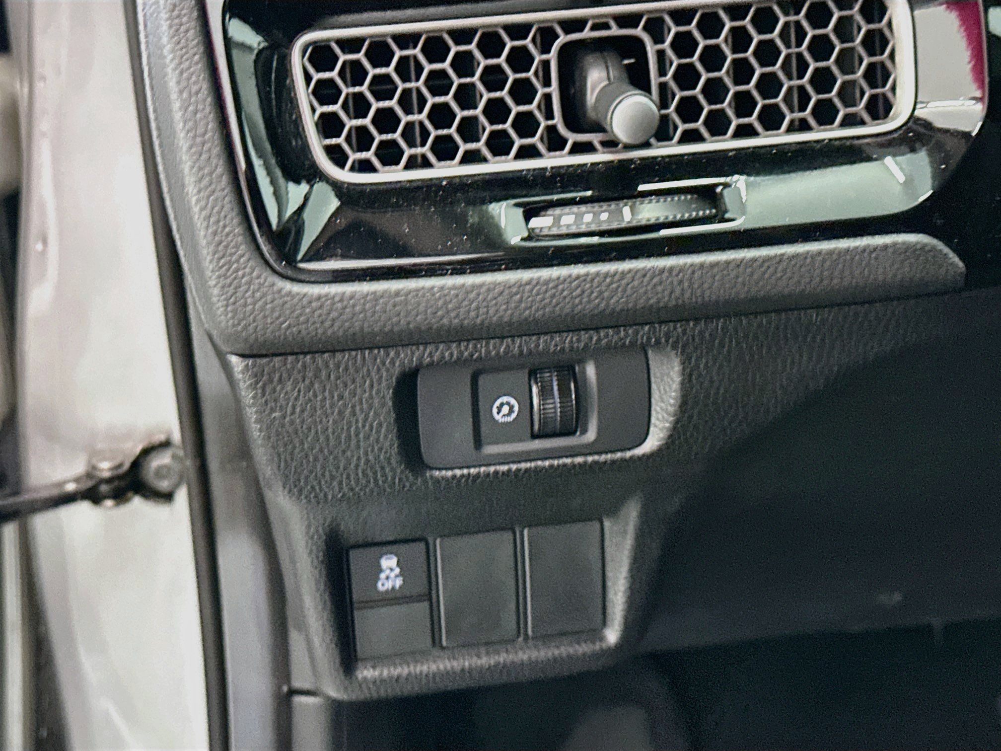 Used 2025 Honda Civic LX image 17
