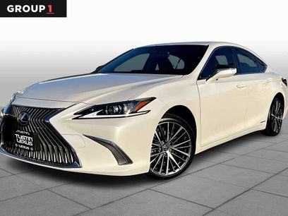 Used 2019 Lexus ES 300h