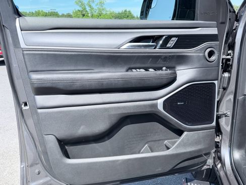New 2026 Jeep Grand Wagoneer Limited AWD/4WD image 34