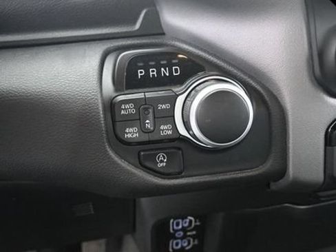 Used 2022 RAM 1500 Big Horn AWD/4WD image 23