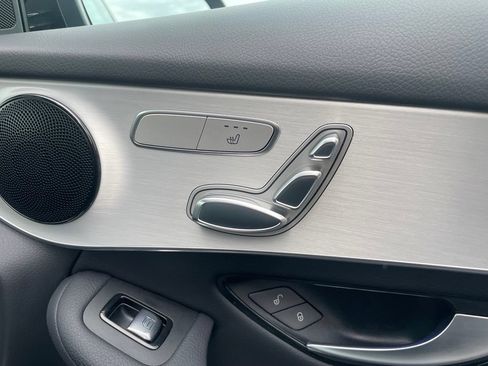 Used 2022 Mercedes-Benz GLC 300 4MATIC image 58
