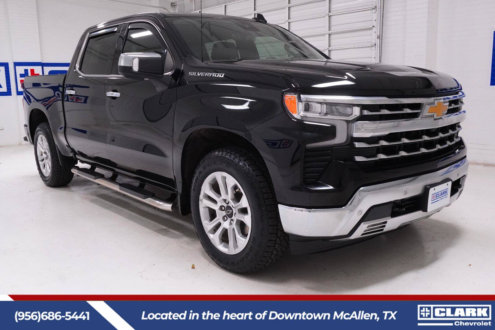 Used 2024 Chevrolet Silverado 1500 LTZ w/ Technology Package RWD image 4