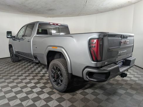 New 2026 GMC Sierra 3500 AT4 w/ AT4 Premium Plus Package image 4