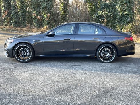 New 2026 Mercedes-Benz E 53 AMG e 4MATIC Sedan image 14