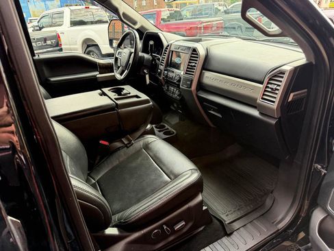 Used 2017 Ford F350 Lariat w/ Chrome Package AWD/4WD image 17