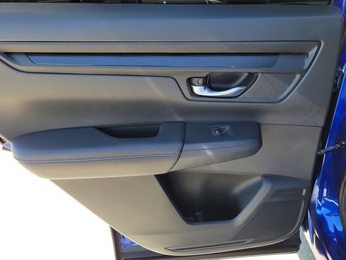 Used 2024 Honda CR-V EX image 14