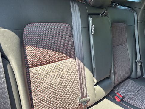 Used 2025 Nissan Kicks SR FWD image 37