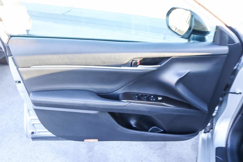 Used 2021 Toyota Camry XSE w/ Navigation Package FWD image 24