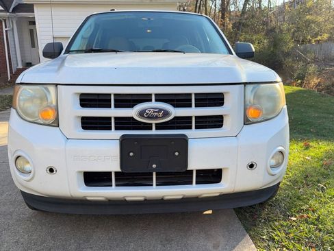 Used 2010 Ford Escape 2WD Hybrid image 2