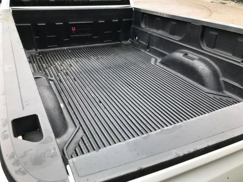 Used 2015 Chevrolet Silverado 1500 W/T RWD image 11