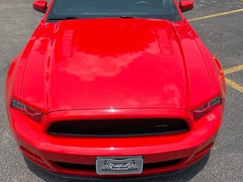 Used 2014 Ford Mustang GT Premium w/ Electronics Package RWD image 9