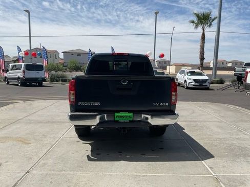 Used 2016 Nissan Frontier SV AWD/4WD image 6