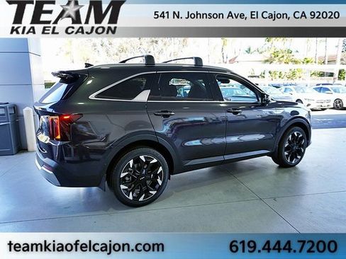 New 2025 Kia Sorento SX image 9