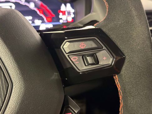 Used 2022 Lamborghini Huracan STO image 42