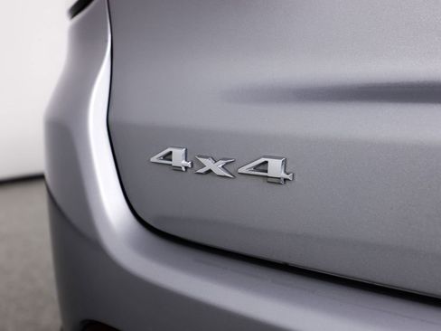 Used 2022 Jeep Compass Limited image 10