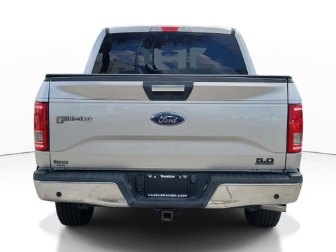Used 2017 Ford F150 XLT w/ Equipment Group 302A Luxury image 5