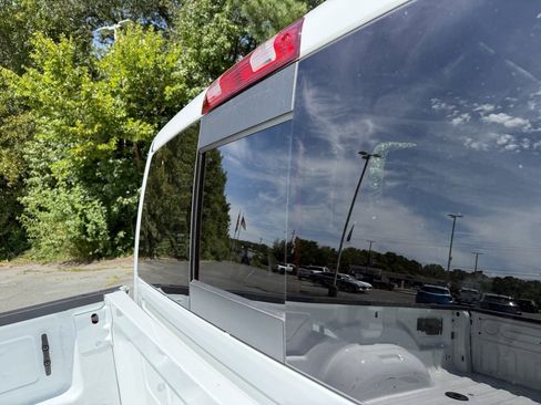 Used 2024 RAM 3500 Tradesman w/ Chrome Appearance Group image 40