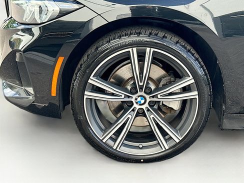 Used 2023 BMW 330i xDrive Sedan w/ Premium Package image 38