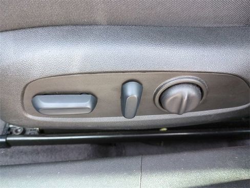 Used 2024 Chevrolet Malibu LT image 21