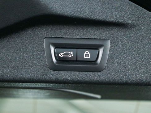 Used 2022 BMW X7 xDrive40i image 31