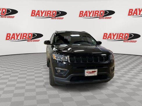 Used 2021 Jeep Compass Latitude FWD image 3