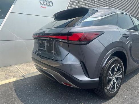 Used 2023 Lexus RX 350 Premium w/ Accessory Package AWD/4WD image 21